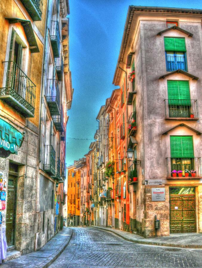 La Buhardilla De Andrea Apartment เกว็งกา ภายนอก รูปภาพ