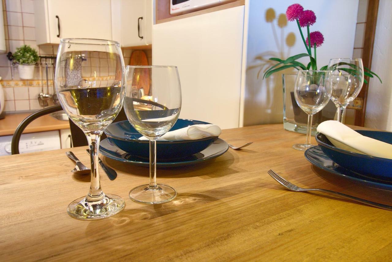 La Buhardilla De Andrea Apartment เกว็งกา ภายนอก รูปภาพ